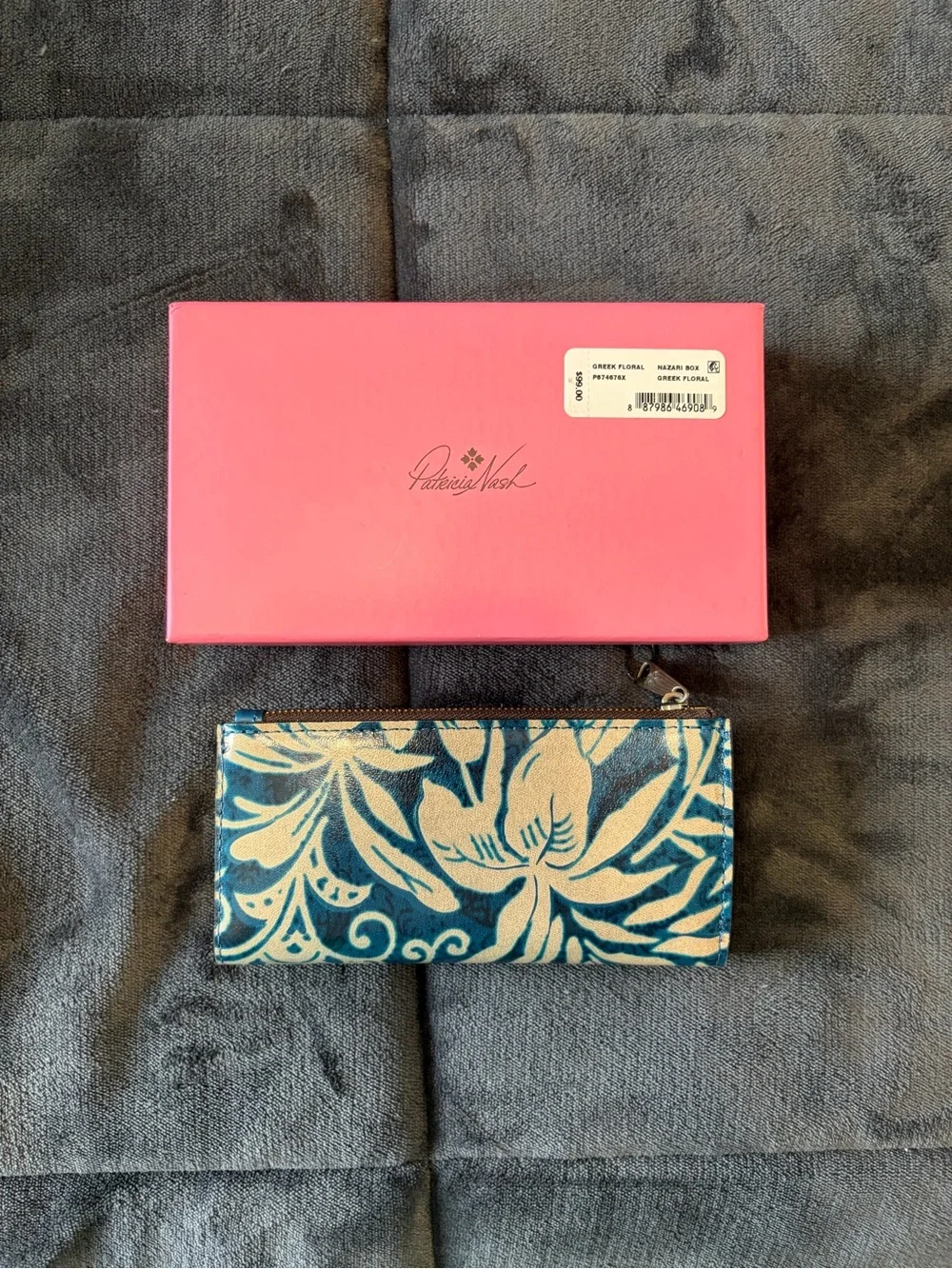 New Patricia Nash Nazari Blue Greek Floral Leather Wallet - in Box - Gift